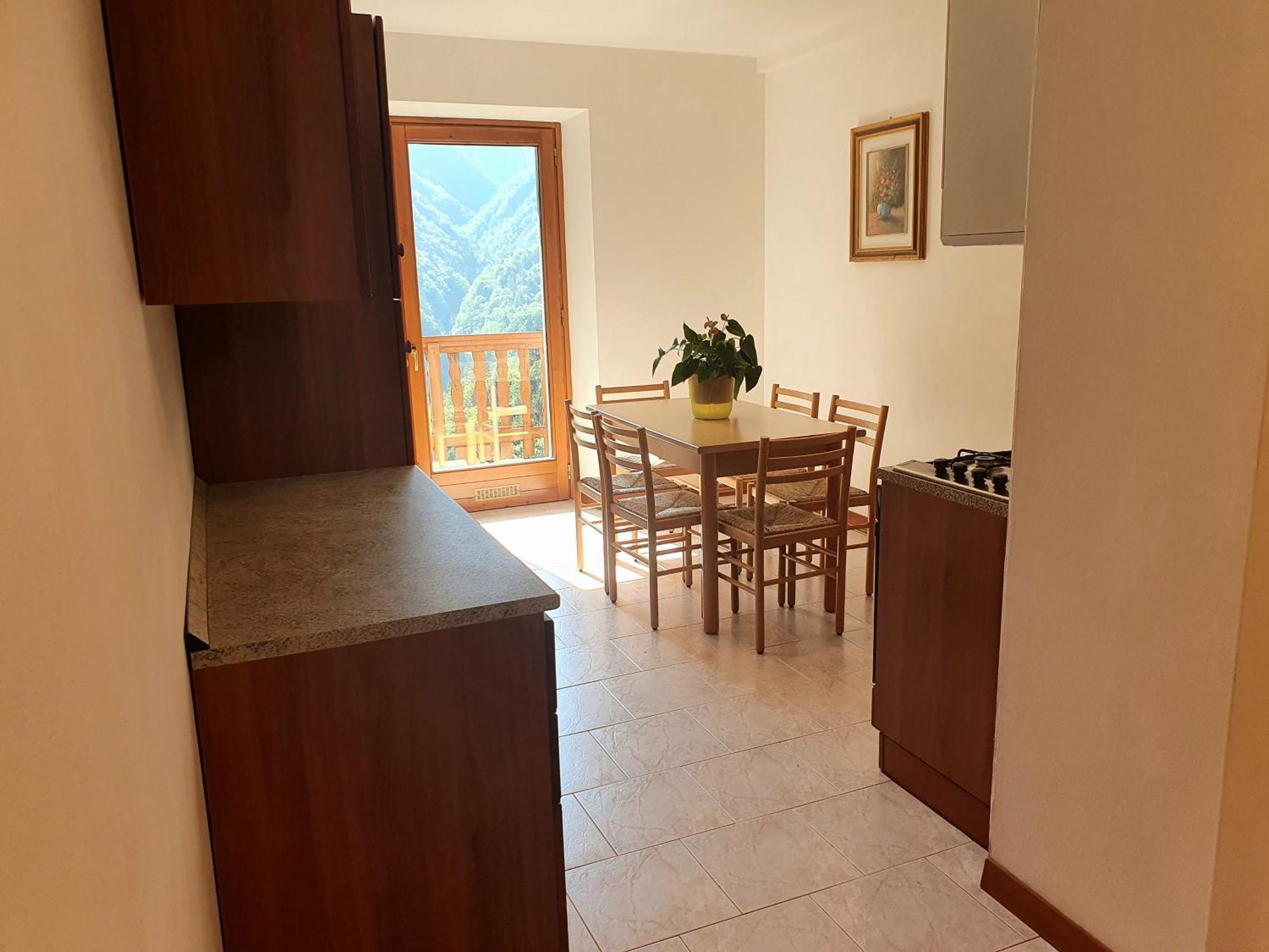 Villa Paradiso Parolari Tenno Bilik gambar