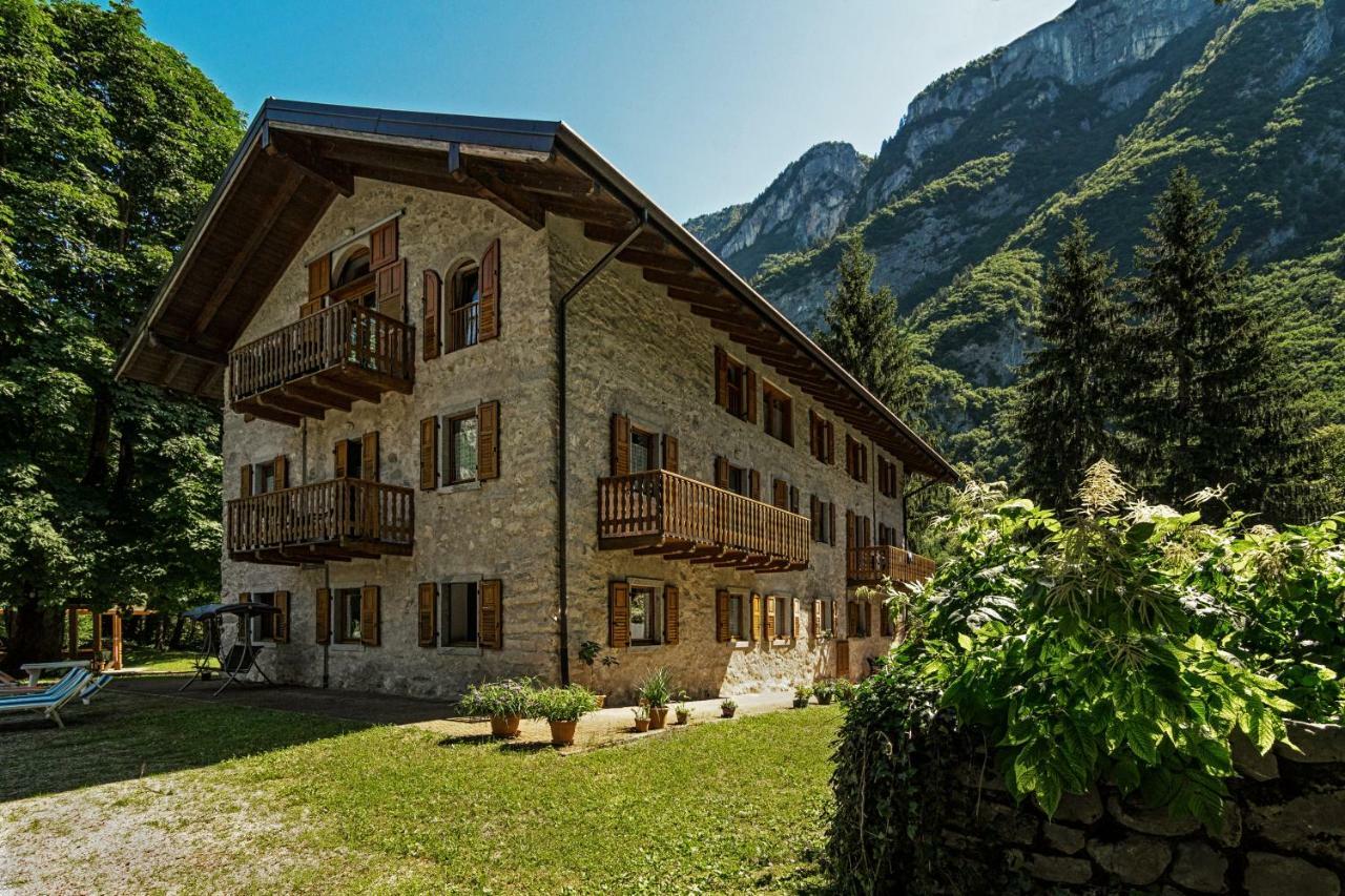 Villa Paradiso Parolari Tenno Luaran gambar